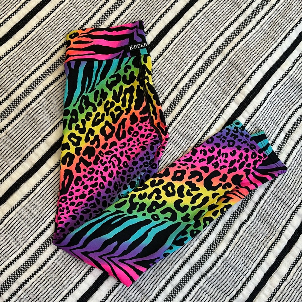Who remembers the Lisa Frank Print!!
